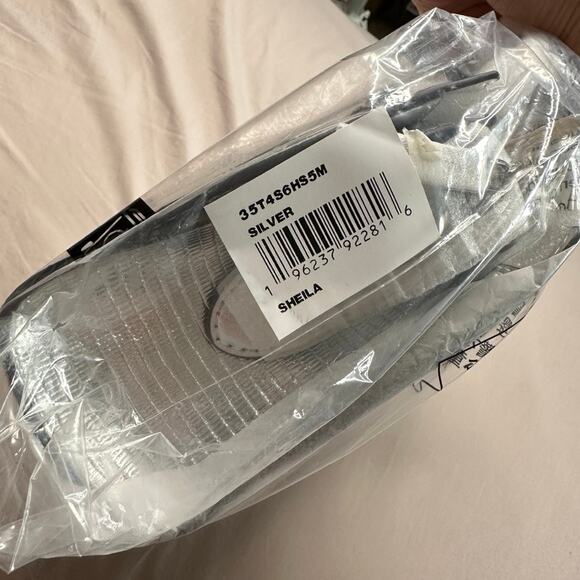 MICHAEL KORS Sheila Small Satchel Handbag Crossbody Embossed Purse Silver NWT - Picture 9 of 10